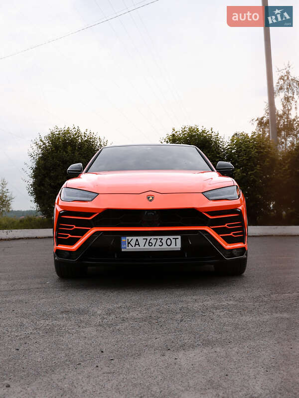 Внедорожник / Кроссовер Lamborghini Urus 2019 в Киеве фото 13 Внедорожник / Кроссовер Lamborghini Urus 2019 в Киеве