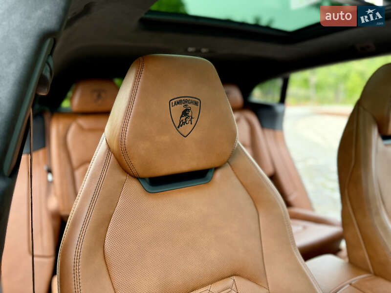 Внедорожник / Кроссовер Lamborghini Urus 2020 в Киеве
