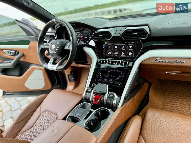 Внедорожник / Кроссовер Lamborghini Urus 2020 в Киеве