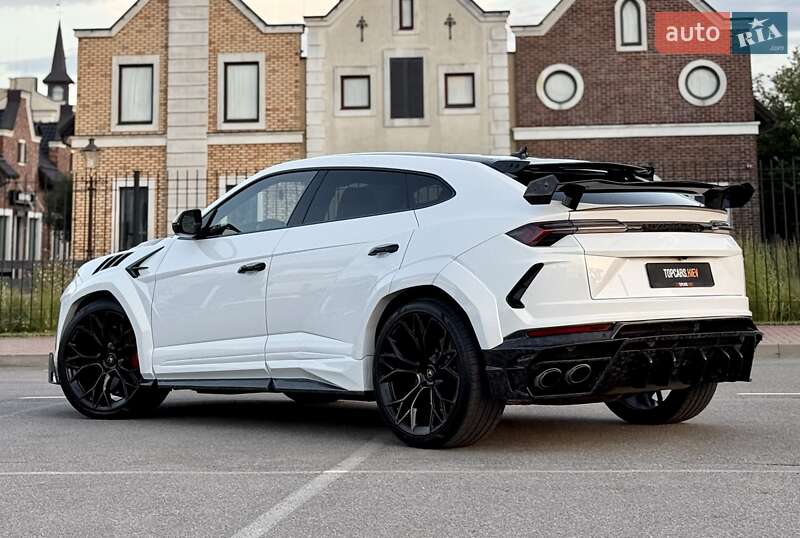 Внедорожник / Кроссовер Lamborghini Urus 2022 в Киеве