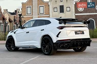 Внедорожник / Кроссовер Lamborghini Urus 2022 в 