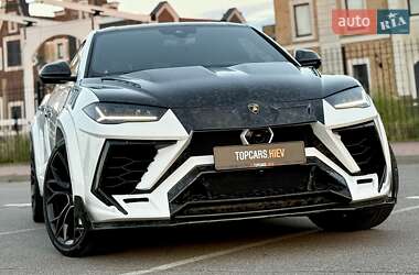 Внедорожник / Кроссовер Lamborghini Urus 2022 в 