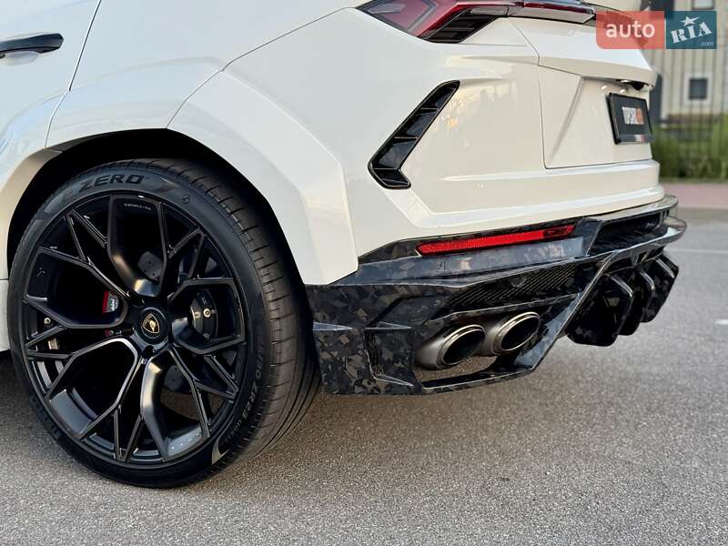 Внедорожник / Кроссовер Lamborghini Urus 2022 в Киеве