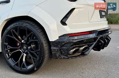 Внедорожник / Кроссовер Lamborghini Urus 2022 в 