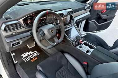 Внедорожник / Кроссовер Lamborghini Urus 2022 в 