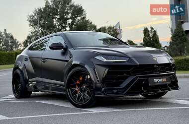 Внедорожник / Кроссовер Lamborghini Urus 2021 в 