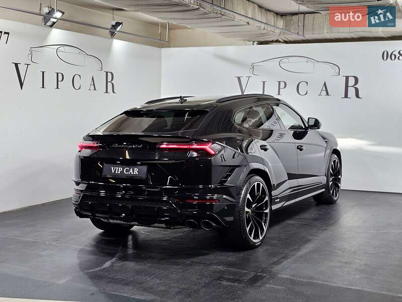 Внедорожник / Кроссовер Lamborghini Urus 2024 в Киеве