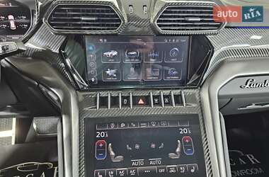 Внедорожник / Кроссовер Lamborghini Urus 2024 в 
