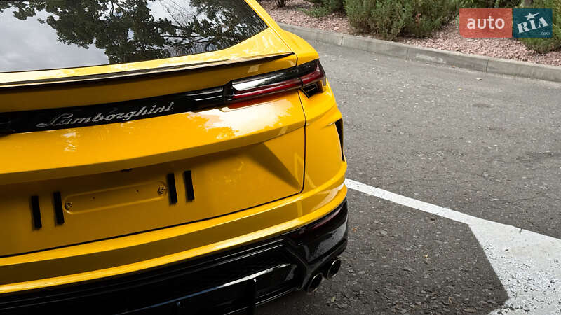 Внедорожник / Кроссовер Lamborghini Urus 2019 в Киеве