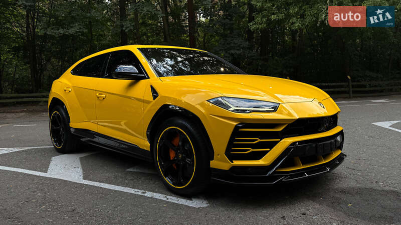 Внедорожник / Кроссовер Lamborghini Urus 2019 в Киеве