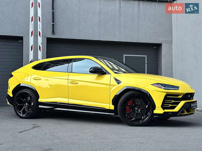 Внедорожник / Кроссовер Lamborghini Urus 2019 в Киеве
