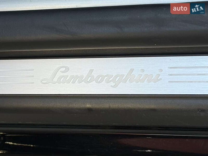 Позашляховик / Кросовер Lamborghini Urus 2020 в Києві