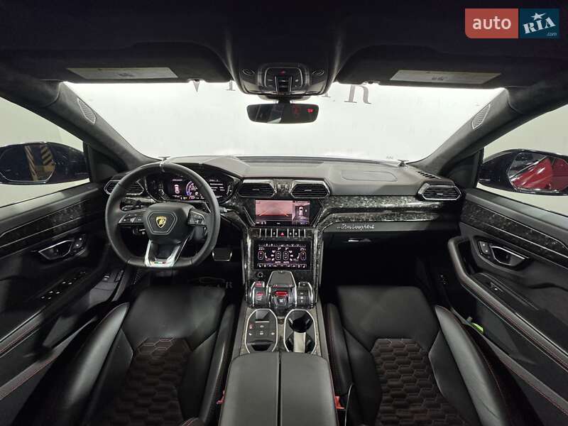Внедорожник / Кроссовер Lamborghini Urus 2021 в Киеве