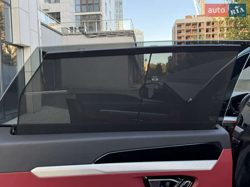 Внедорожник / Кроссовер Lamborghini Urus 2020 в Киеве