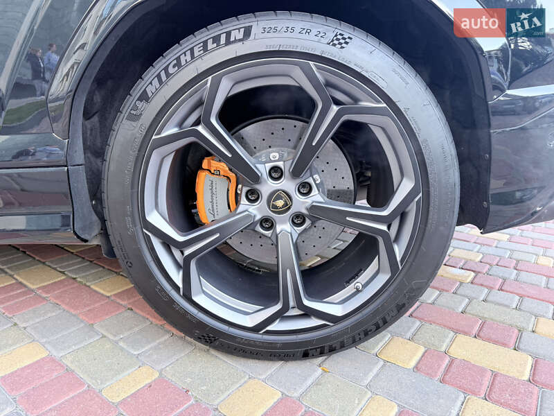 Внедорожник / Кроссовер Lamborghini Urus 2020 в Одессе фото 7 Внедорожник / Кроссовер Lamborghini Urus 2020 в Одессе