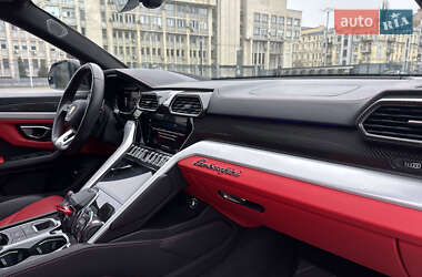 Внедорожник / Кроссовер Lamborghini Urus 2020 в Киеве