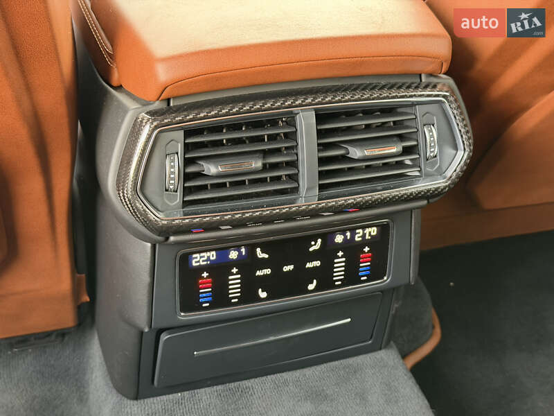 Позашляховик / Кросовер Lamborghini Urus 2020 в Одесі