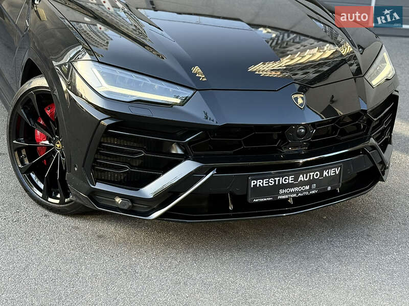 Внедорожник / Кроссовер Lamborghini Urus 2020 в Киеве