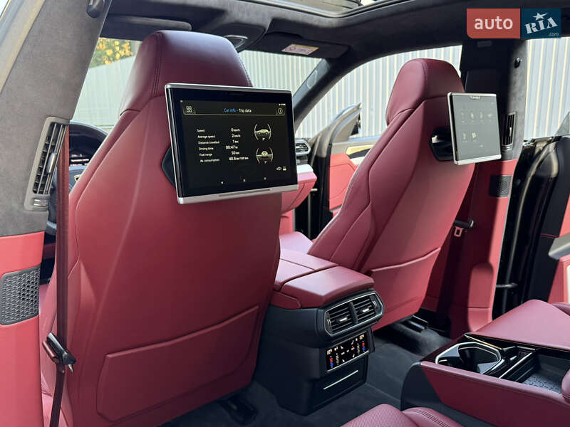 Внедорожник / Кроссовер Lamborghini Urus 2020 в Киеве