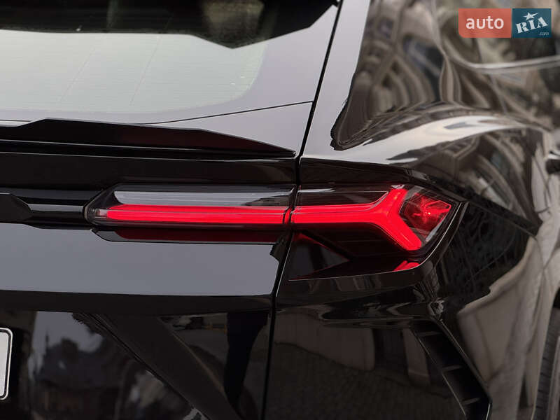 Позашляховик / Кросовер Lamborghini Urus 2022 в Києві