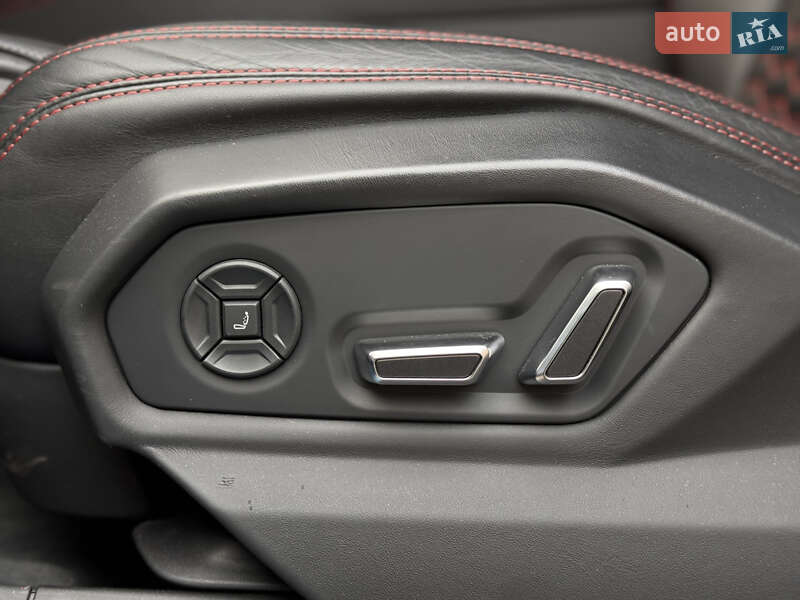 Позашляховик / Кросовер Lamborghini Urus 2022 в Києві