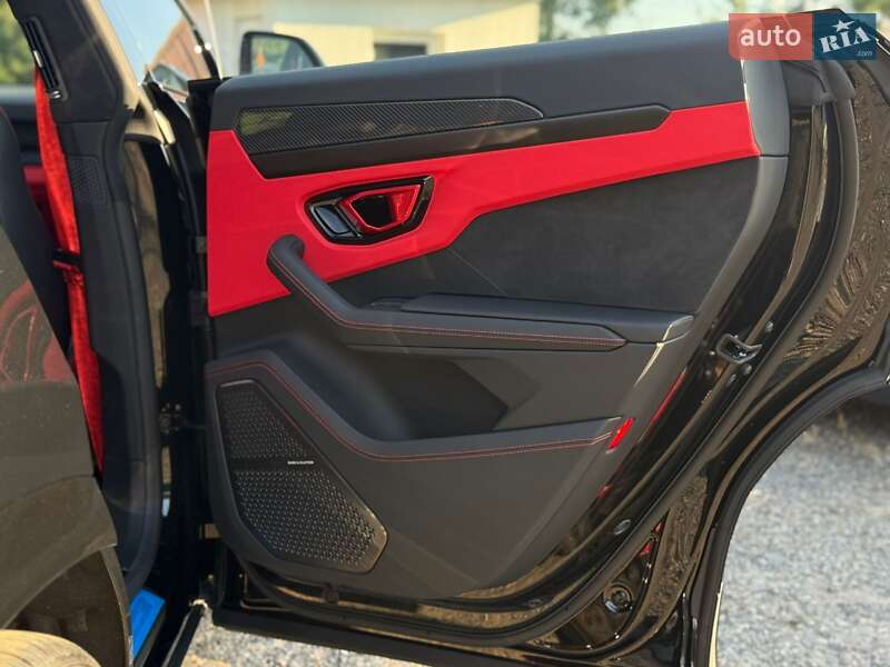 Внедорожник / Кроссовер Lamborghini Urus 2024 в Одессе фото 54 Внедорожник / Кроссовер Lamborghini Urus 2024 в Одессе