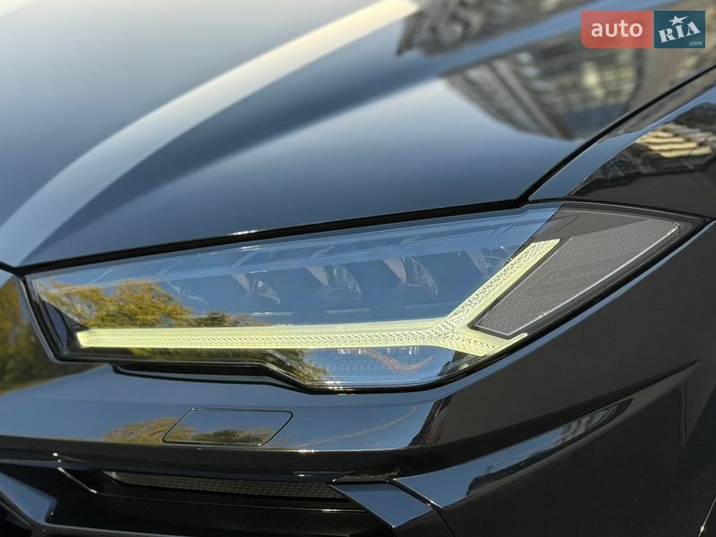 Позашляховик / Кросовер Lamborghini Urus 2020 в Києві
