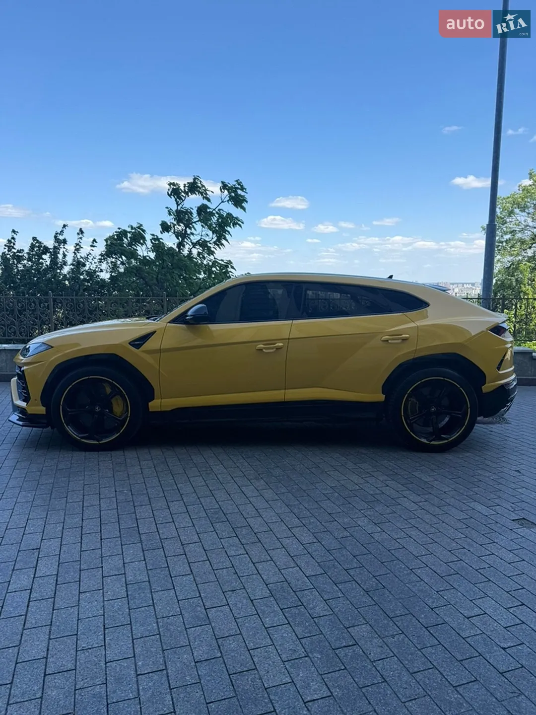 2019 Lamborghini Urus Concept - мініатюра 4