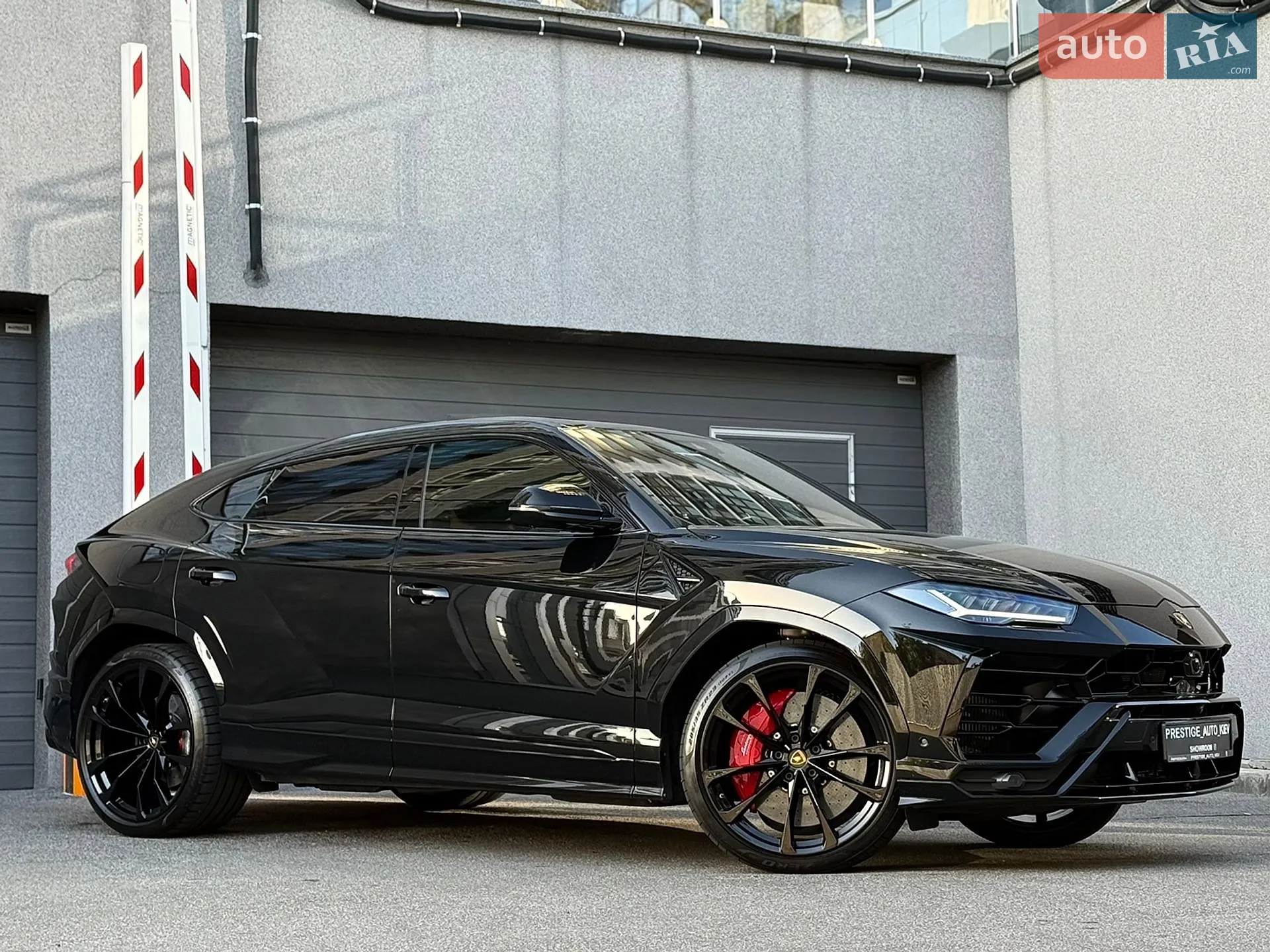 2020 Lamborghini Urus Concept - мініатюра 5