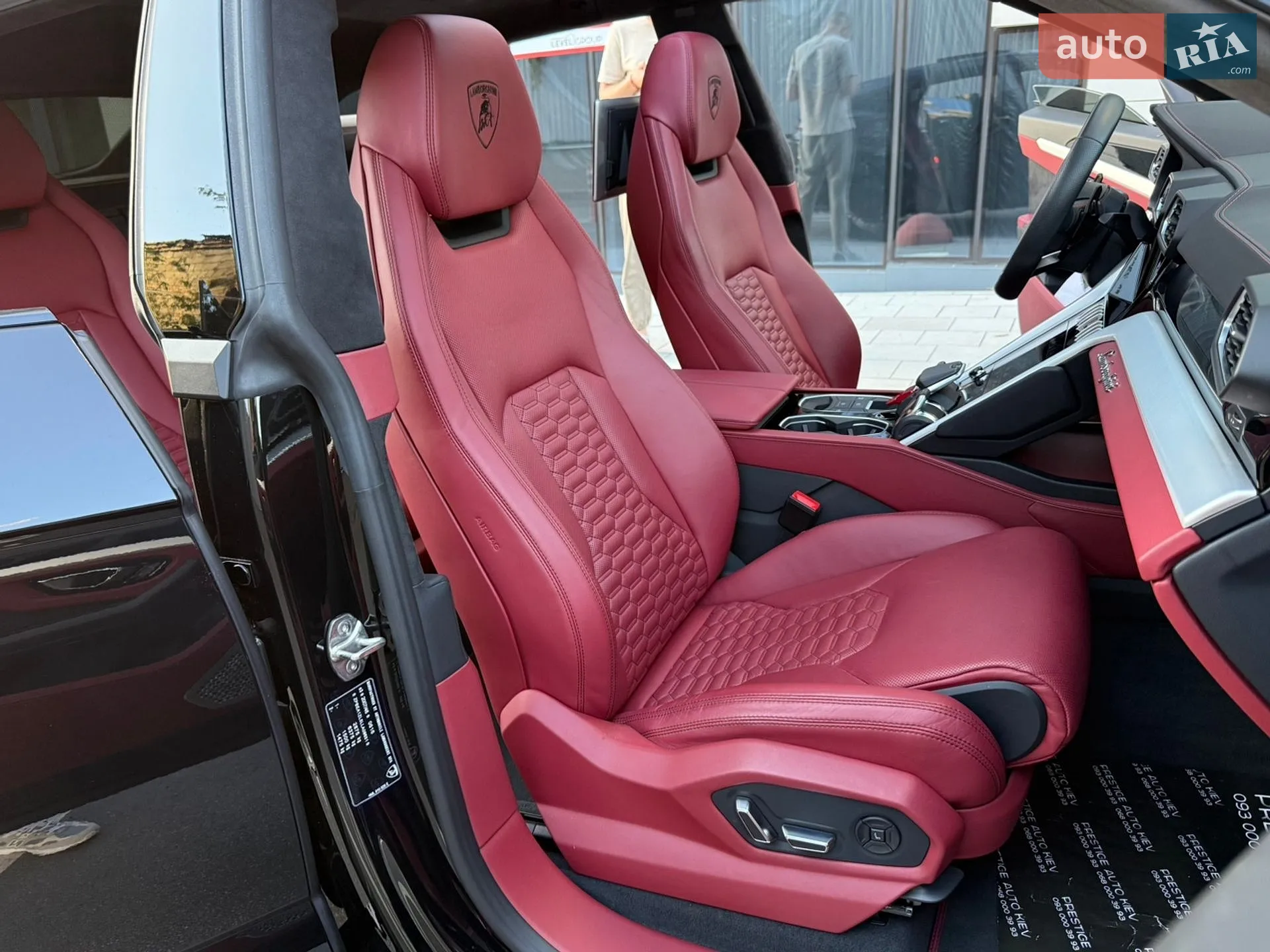 2020 Lamborghini Urus Concept - мініатюра 51