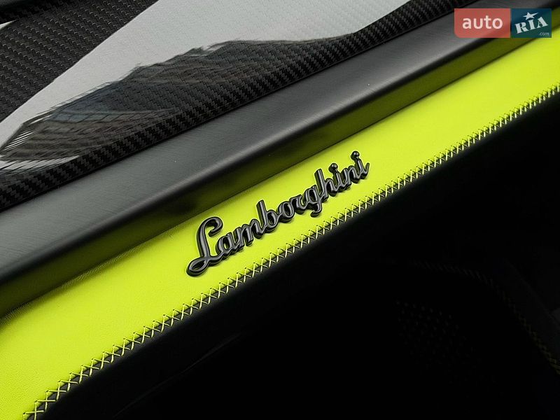 Позашляховик / Кросовер Lamborghini Urus 2026 в Києві