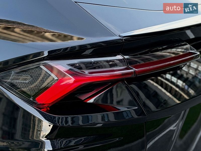 Внедорожник / Кроссовер Lamborghini Urus 2020 в Киеве фото 38 Внедорожник / Кроссовер Lamborghini Urus 2020 в Киеве