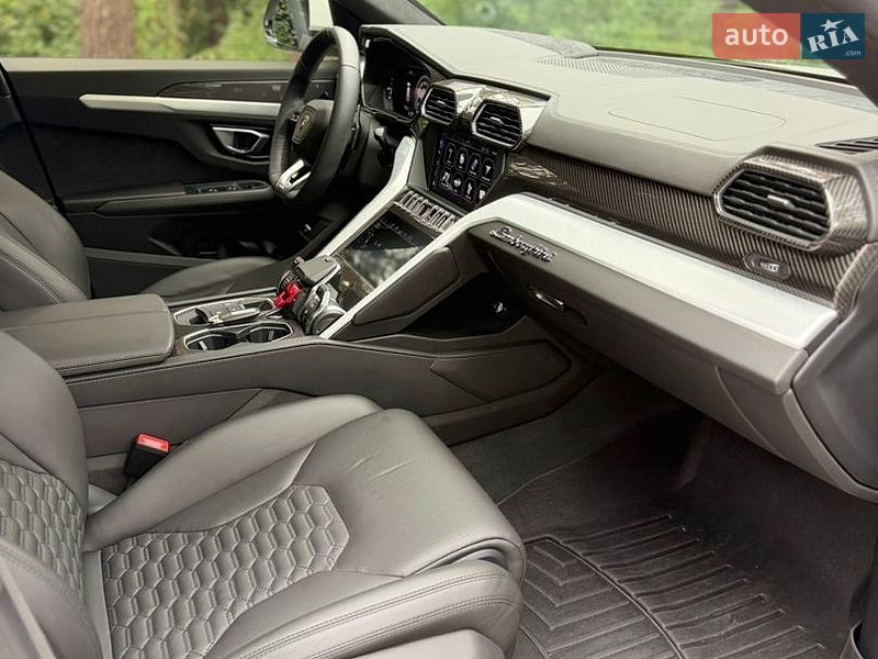 Позашляховик / Кросовер Lamborghini Urus 2019 в Львові