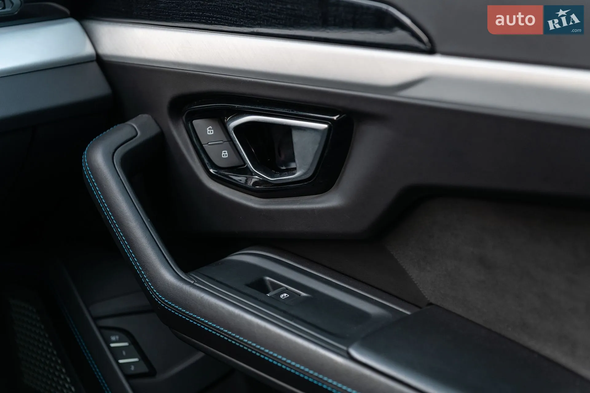 2020 Lamborghini Urus Concept - мініатюра 26