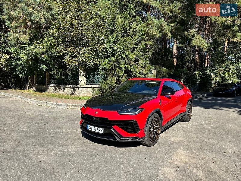 Внедорожник / Кроссовер Lamborghini Urus 2021 в Киеве
