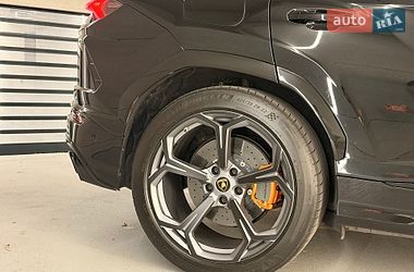 Позашляховик / Кросовер Lamborghini Urus 2020 в Києві фото 10 Позашляховик / Кросовер Lamborghini Urus 2020 в Києві