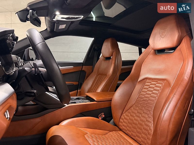 Позашляховик / Кросовер Lamborghini Urus 2020 в Києві фото 15 Позашляховик / Кросовер Lamborghini Urus 2020 в Києві