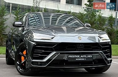Позашляховик / Кросовер Lamborghini Urus 2019 в Києві