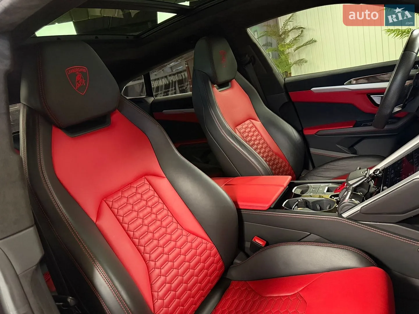 2020 Lamborghini Urus Concept - мініатюра 43