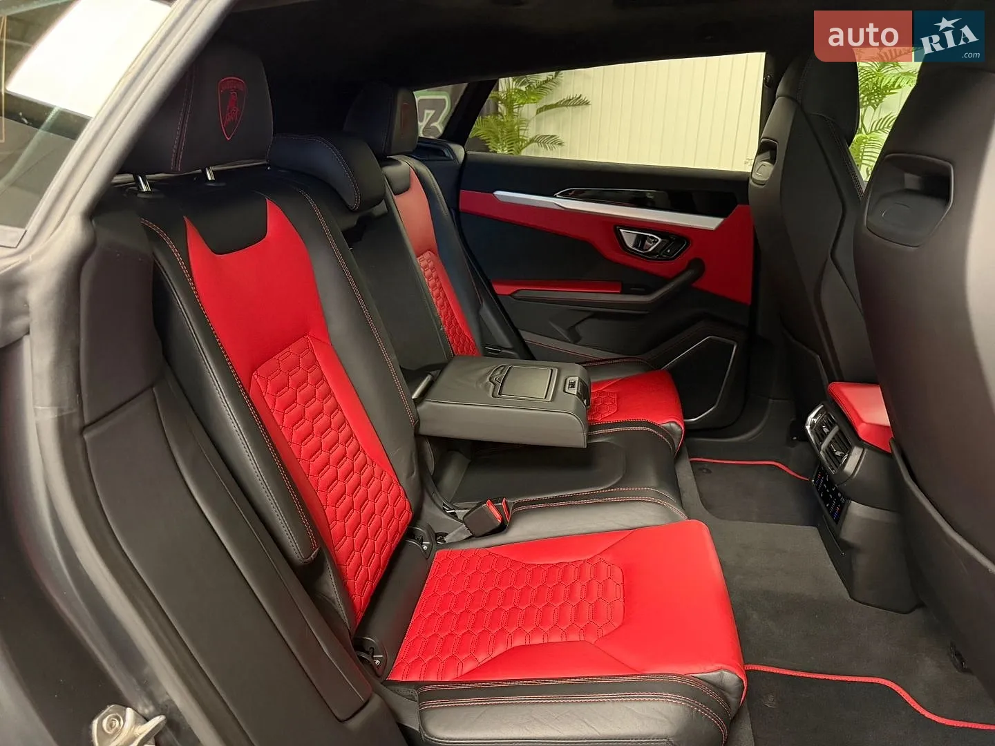 2020 Lamborghini Urus Concept - мініатюра 48