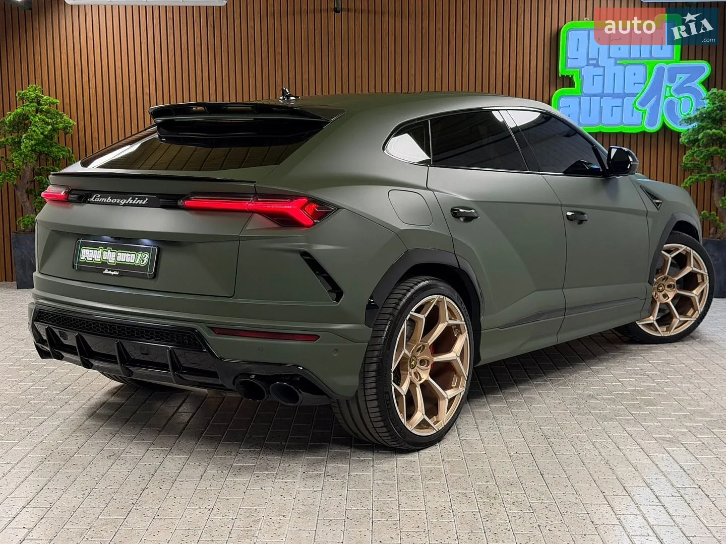 2020 Lamborghini Urus Concept - мініатюра 58