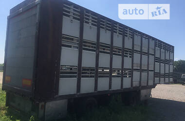 Для перевозки животных - полуприцеп Lambrecht 99LKL-30A 1999 в 