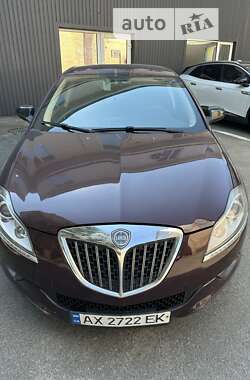 Хэтчбек Lancia Delta 2008 в 