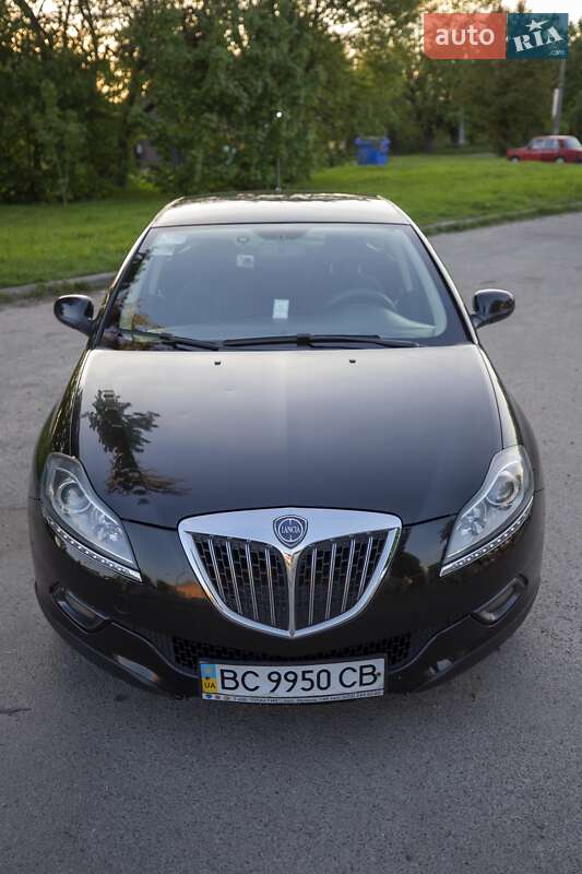 Хэтчбек Lancia Delta 2008 в Львове