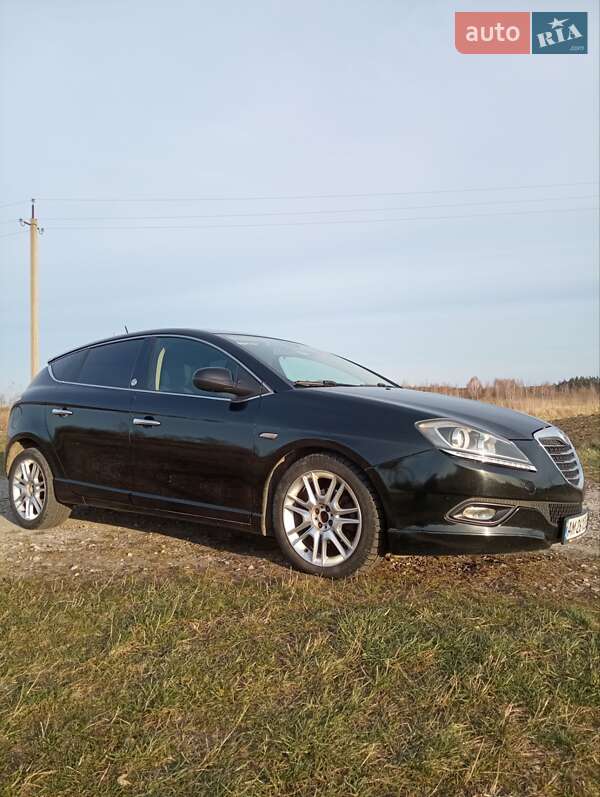 Хэтчбек Lancia Delta 2014 в Олевске