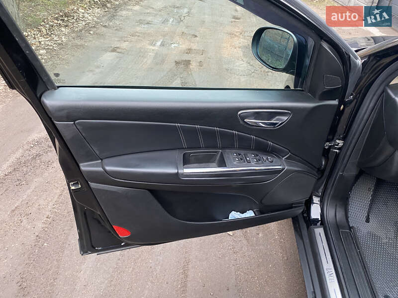 Хэтчбек Lancia Delta 2009 в Житомире