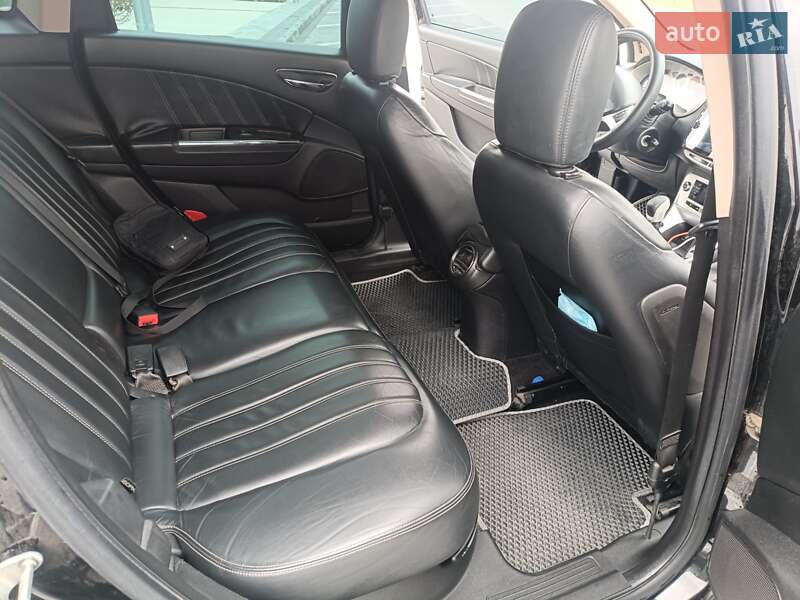 Хэтчбек Lancia Delta 2008 в Ирпене