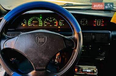 Хэтчбек Lancia Delta 1994 в 