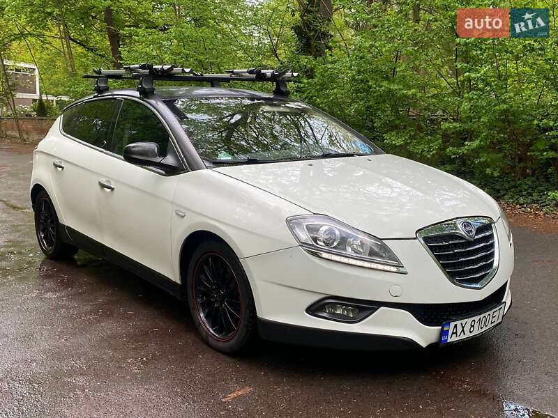 Хэтчбек Lancia Delta 2012 в Харькове