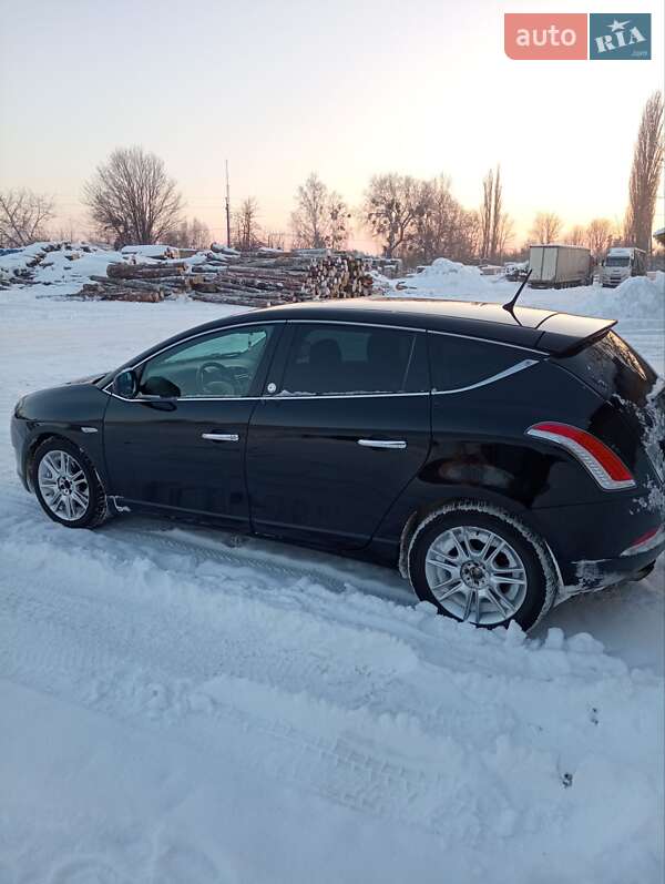 Хетчбек Lancia Delta 2014 в Олевську